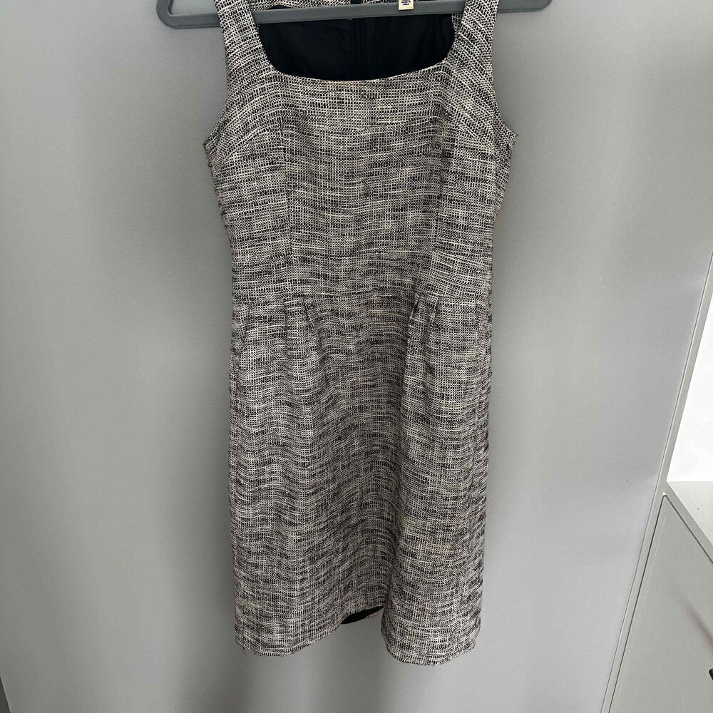 Banana Republic Womens Shift Dress Size 6 Black White Sleeveless Tweed Fabric